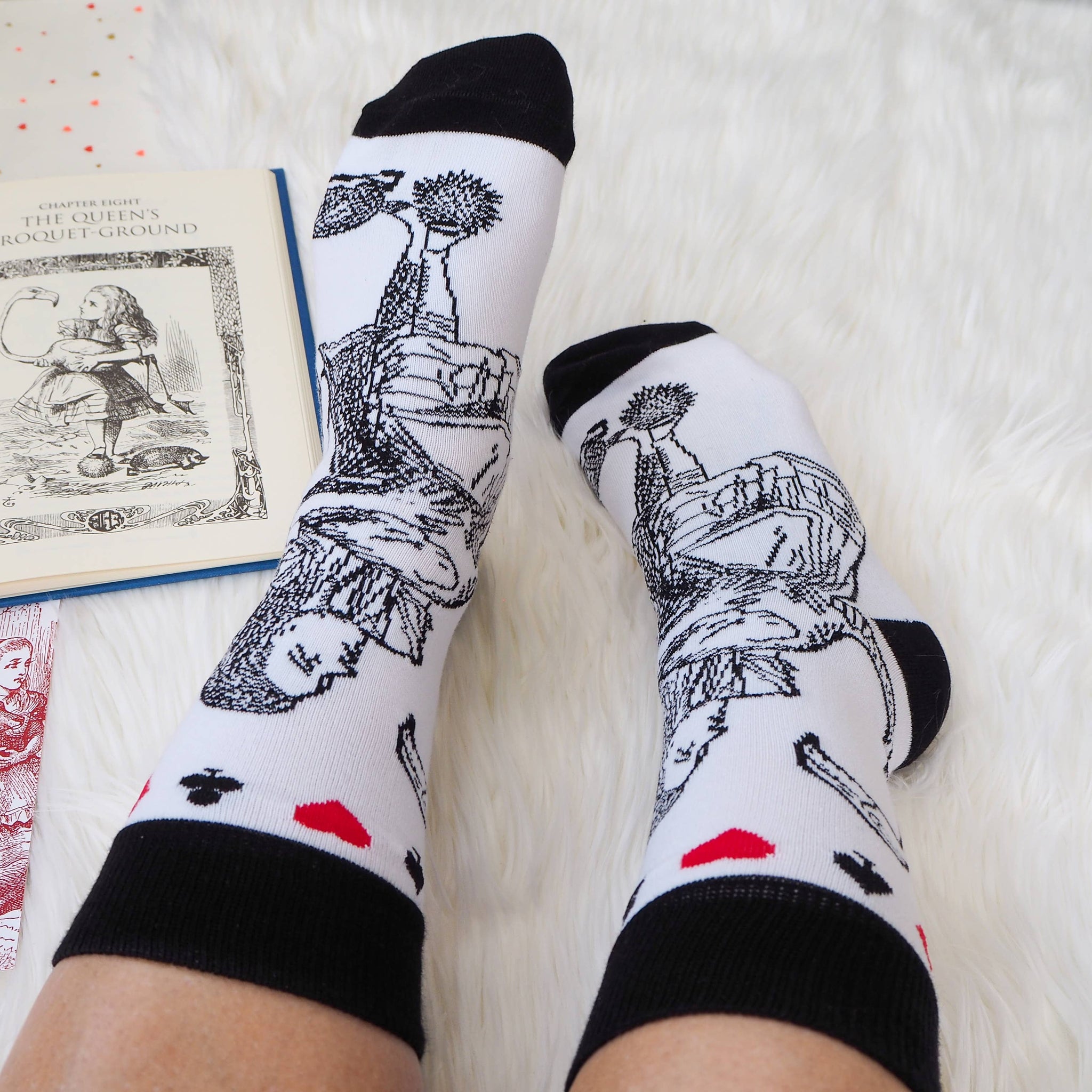 Socks - Alice In Wonderland Book Lover Socks